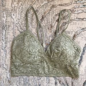 NWOT Aerie Being Lace Back Double Straps Sage Bralette Size L